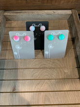 Load image into Gallery viewer, Raw Druzy pop earrings