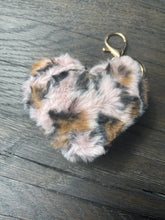Load image into Gallery viewer, Leopard Heart Fur Keychains