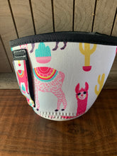 Load image into Gallery viewer, Pint Size Ice Cream handler