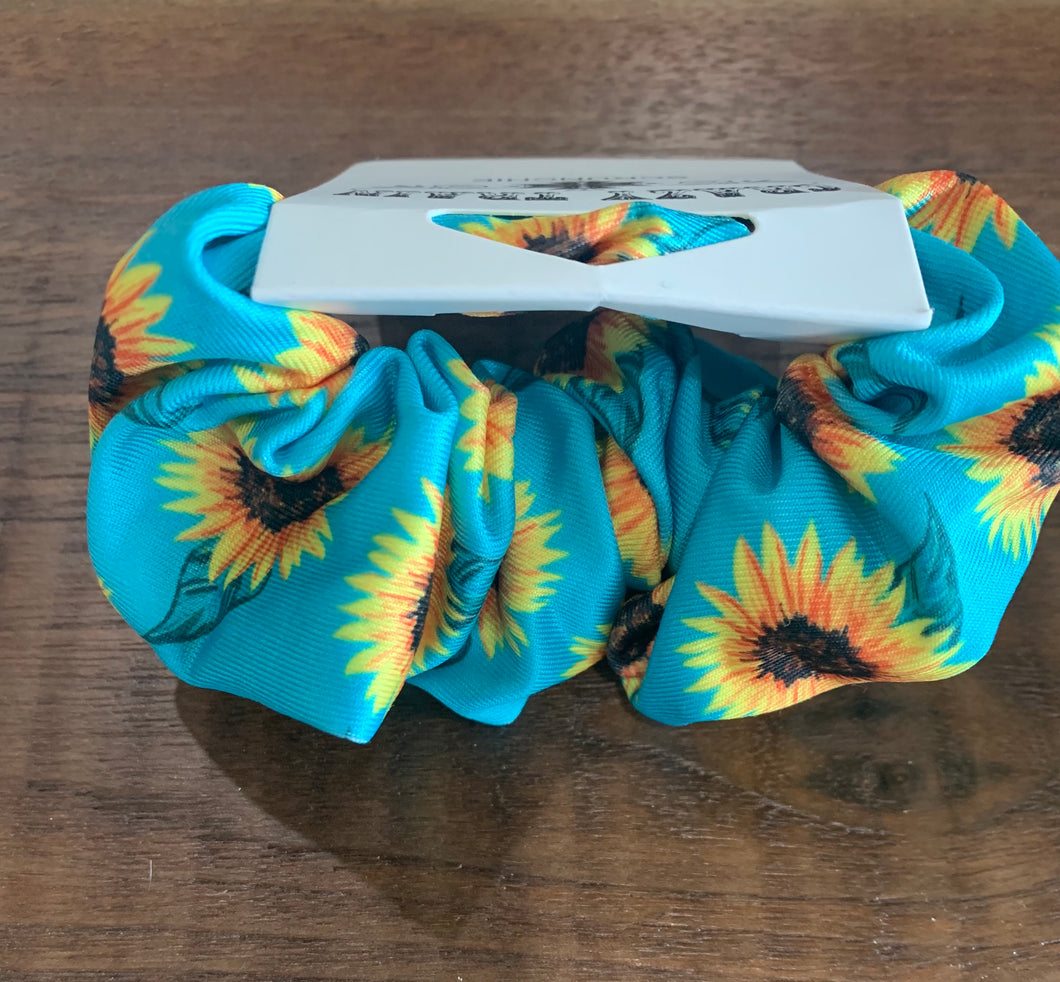 Brady Sunflower Scrunchie