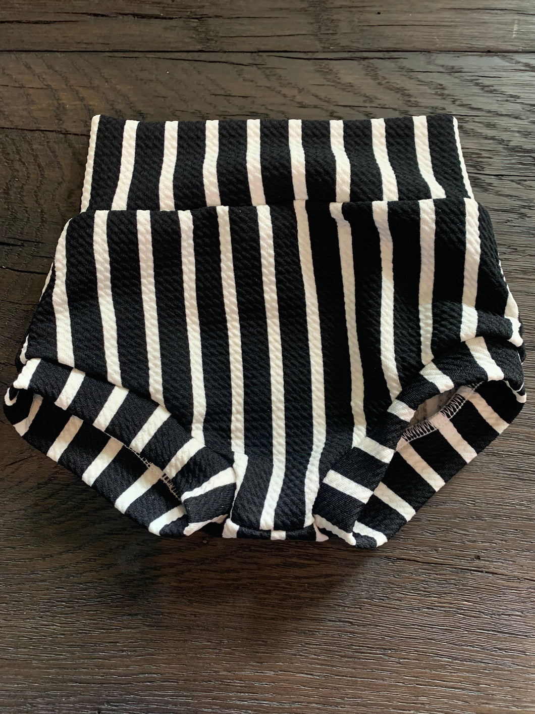Black bullet striped Bummies