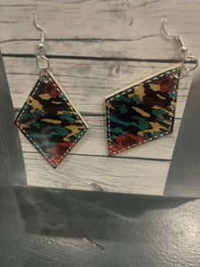 Embroidery diamond Earrings