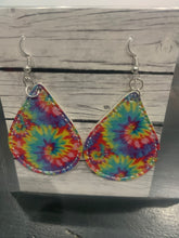 Load image into Gallery viewer, Embroidery Teardrop Earrings
