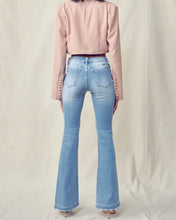Load image into Gallery viewer, Kancan Mid rise distressed flare jeans