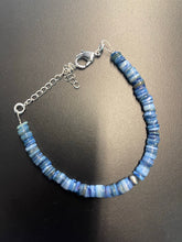 Load image into Gallery viewer, Shell Bracelets